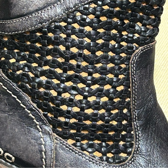 Bed Stu Distressed Leather Short / Ankle Boot 9 1/2 - Picture 6 of 9